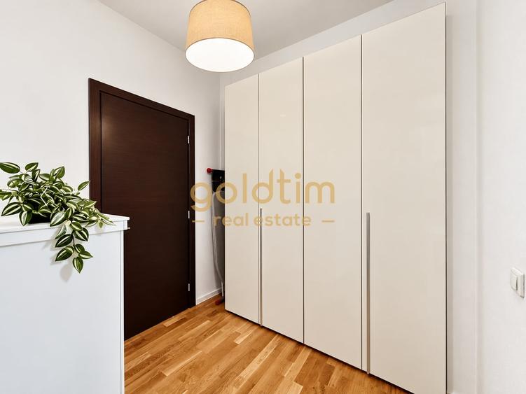 Apartament cu 3 camere semidecomandat, mobilat în Pipera
