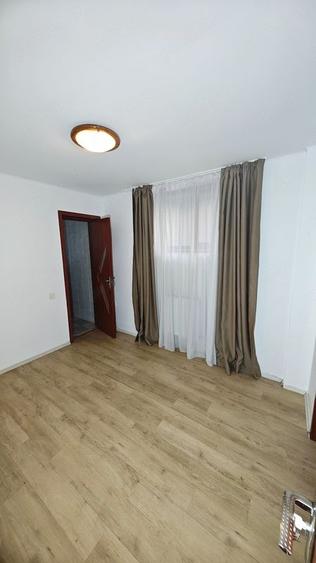 Dorobanți Închiriez spațiu 60 mp vila 3 cam centrală gaze nemobilat - 2