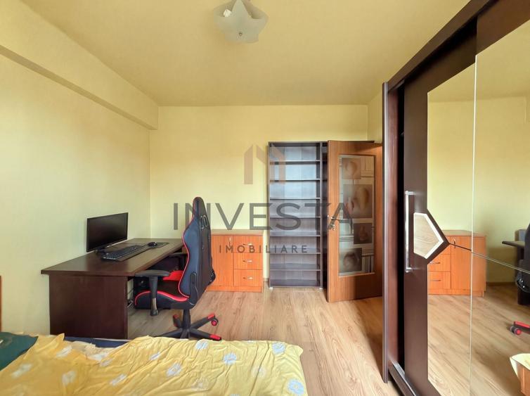Apartament cu 2 camere semidecomandat, mobilat în Central