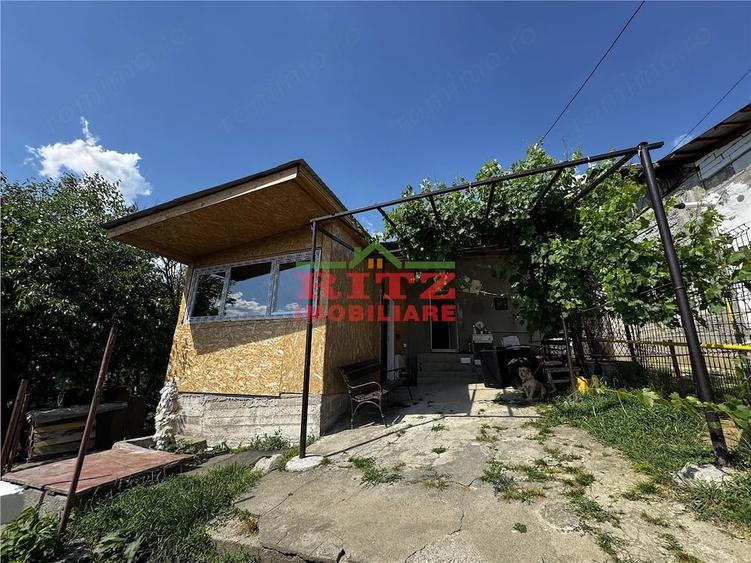 Casă cu Teren 272 Mp în Orașul de Jos