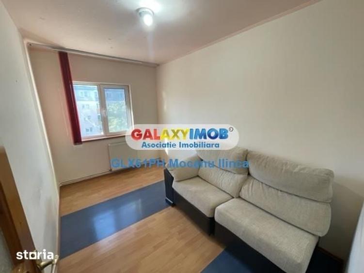 Apartament cu 3 camere decomandat în Peneș Curcanul