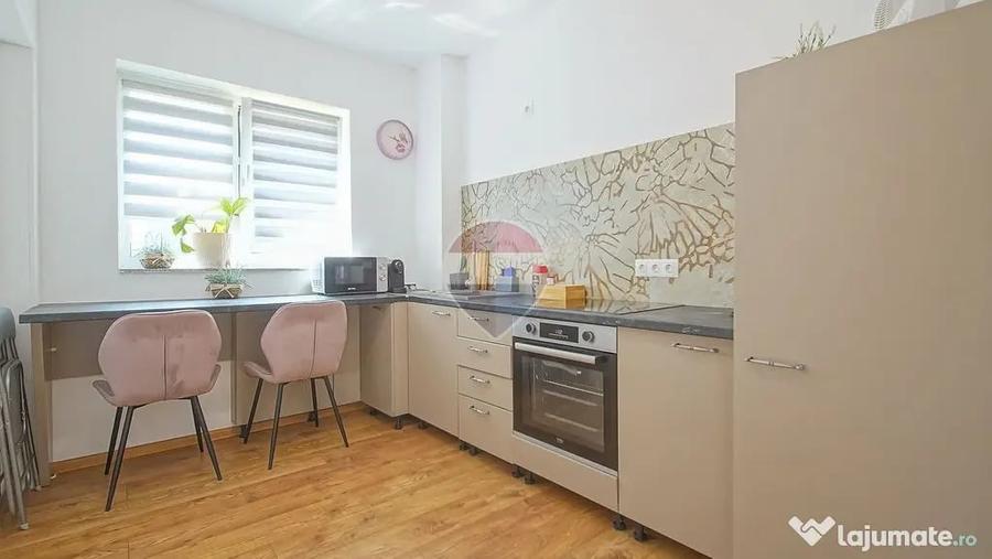 Apartament cu 2 camere decomandat în Avantgarden