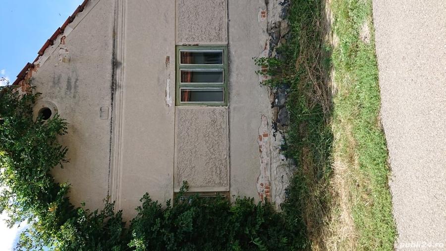 Casă cu 2 camere cu Teren 934 Mp în Tisa