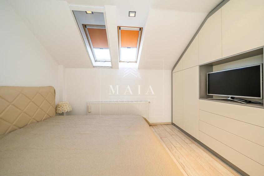 Apartament cu 3 camere decomandat în Calea Dumbrăvii