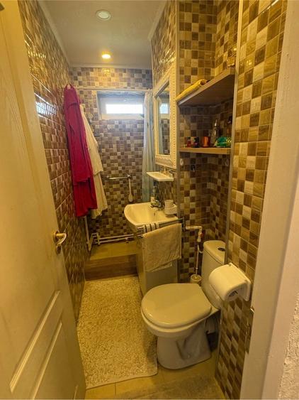 Apartament cu 3 camere semidecomandat în Hipodrom 2
