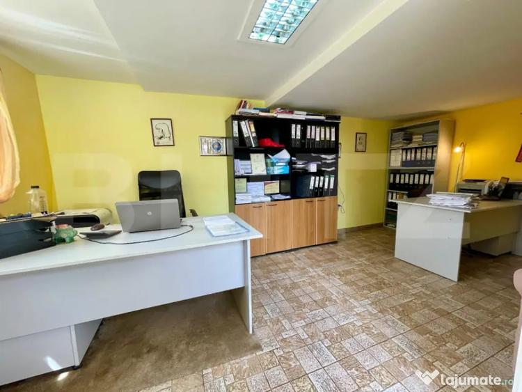Vila cu foisor si cabana, Suceava zona centrala - 1