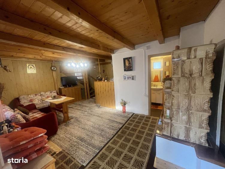 Casă cu 4 camere decomandat cu Teren 650 Mp în Central