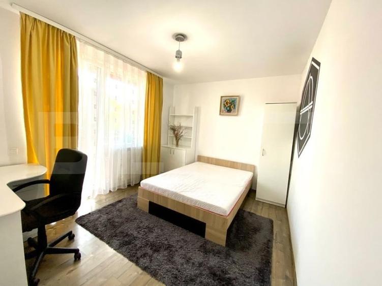 Apartament cu 3 camere semidecomandat, mobilat în Bună Ziua