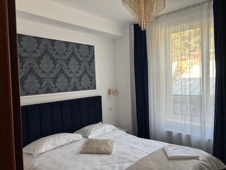 Casă cu 4 camere cu Teren 500 Mp în Central