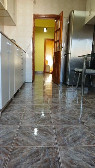 Apartament cu 3 camere decomandat în Țiglina 2