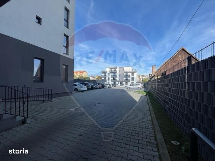 Spatiu comercial de inchiriat, Turnisor, acces stradal - 2