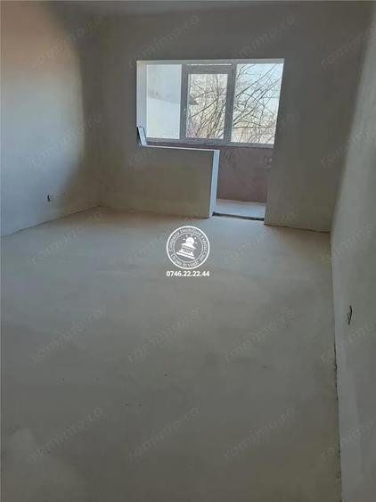 Apartament 4 camere de vanzare Centru, - 7