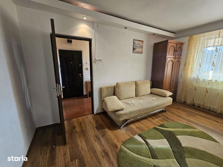 Apartament 2 camere etaj 3/4 ,Trivale complexul 2,suprafa?a 47 mp - 8