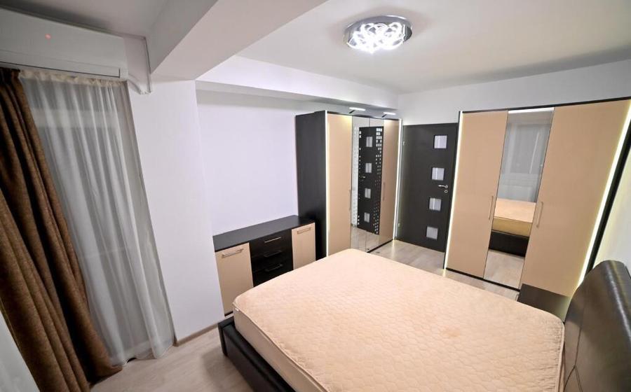 { Metrou Dimitrie Leonida } Apartament 3 camere - 2 bai - 6