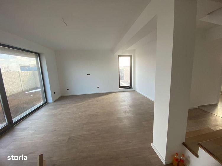 Complex de case tip duplex cu 4 camere. Design mediteranean. - 10