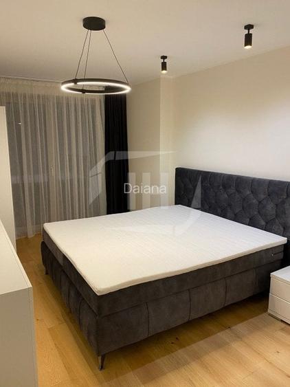 Apartament 2 camere, parcare, AC, zona Iulius Mall