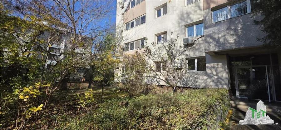 Vanzare apartament 4 camere - Baneasa Herastrau - 2