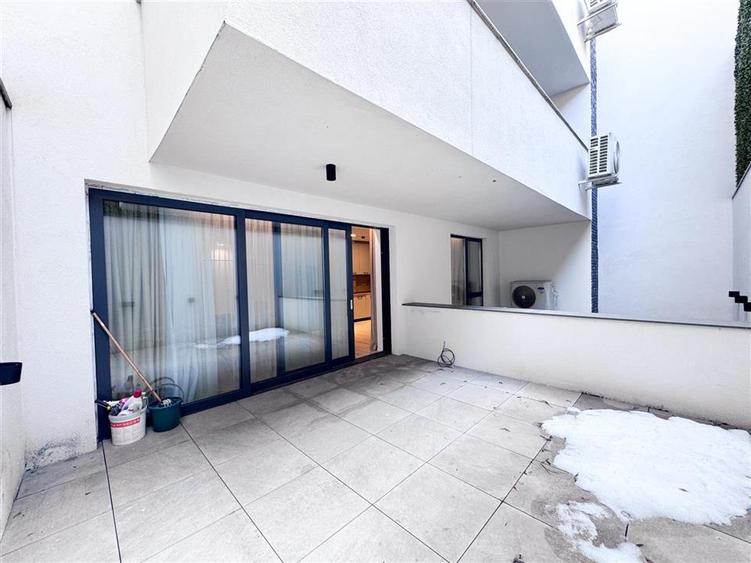 Apartament 3 camere de inchiriat Aviatorilor - 16