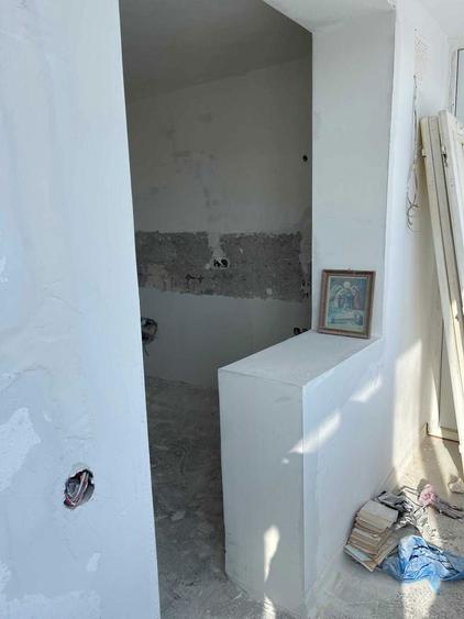 DE VANZARE Apartament 2 camere, semidecomandat, - 3