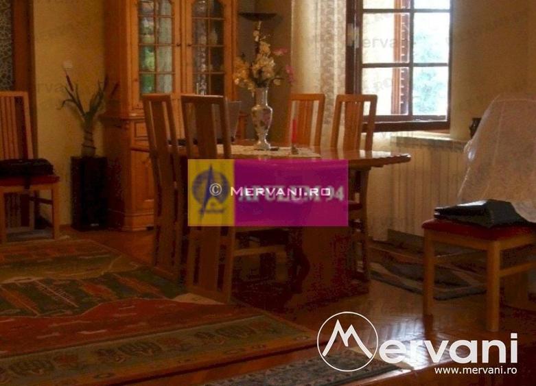 Vila de vanzare in Busteni - Zona Centrala - 22