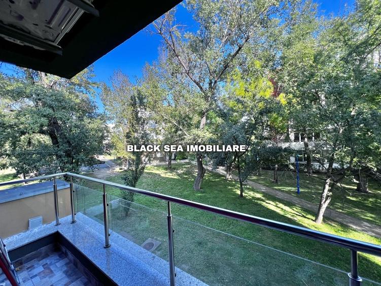 FOR SALE!! Apartament 2 camere zona Satul de vacanta - Parcare privata - 12