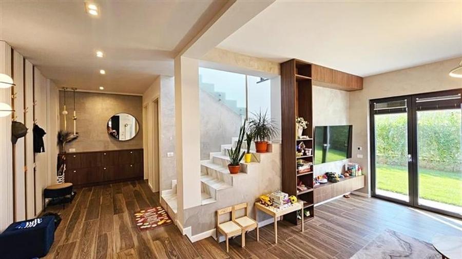 Vila in Cartierul Primaverii, Sacalaz, COMISION 0% - 3