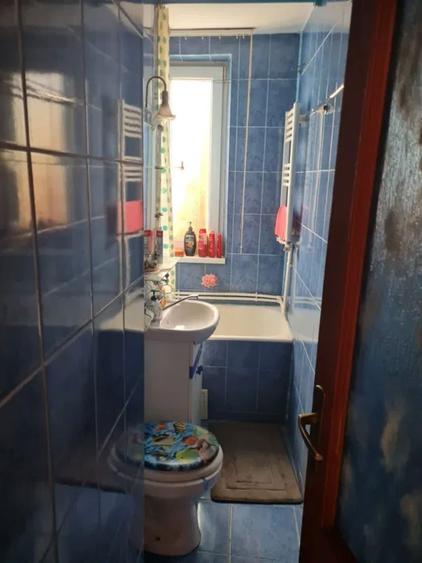 Apartament cu 3 camere in Micro 19 - 7