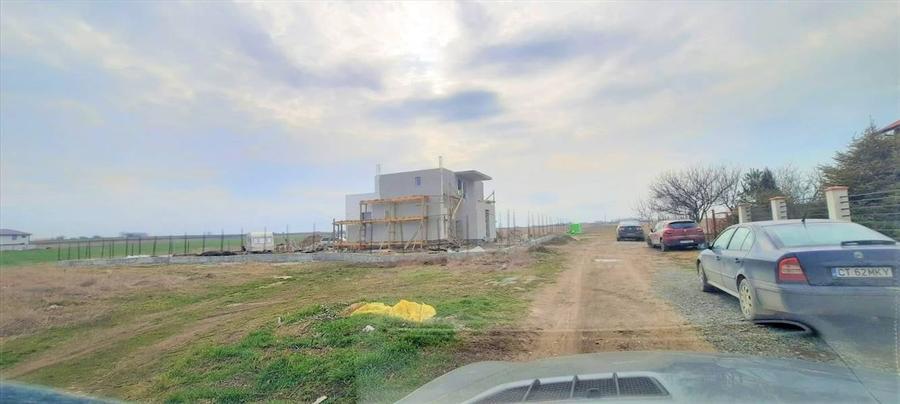 TEREN INTRAVILAN CONSTRUIBIL 469 MP. LANGA CASE ZONA IN DEZVOLTARE PRET 17.500 E - 9