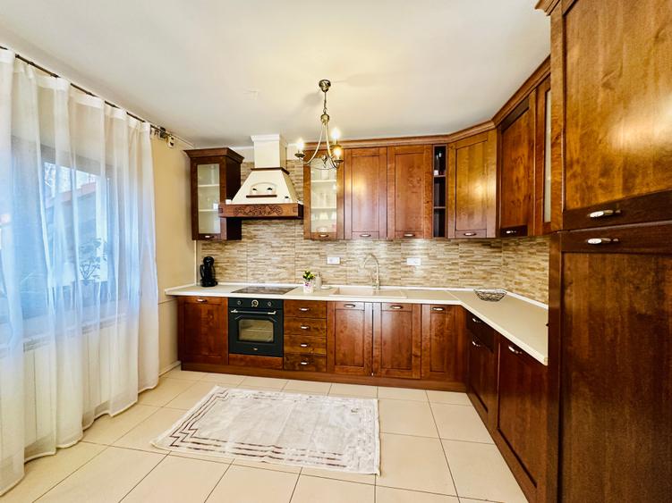 Vilă | 7 Camere |  Ds+P+1E+M | Teren 1346mp | Ieșire la Lac | Comuna Berceni - 18