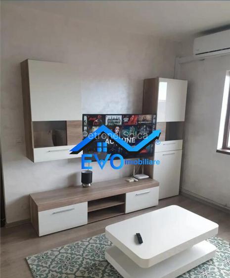 Apartament cu 1 camera, renovat, decomandat, zona Pacurari M Apartament cu 1 camera, renovat, decomandat, zona Pacurari M