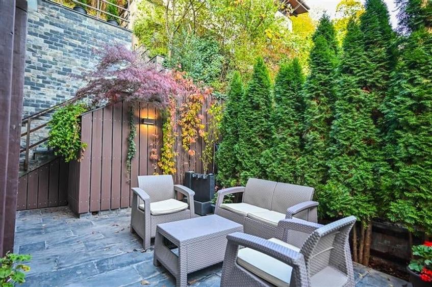 FILM&3D! Resedinta notabila, in pretiosul areal:Drumul Poienii,Centru Istoric Me - 17