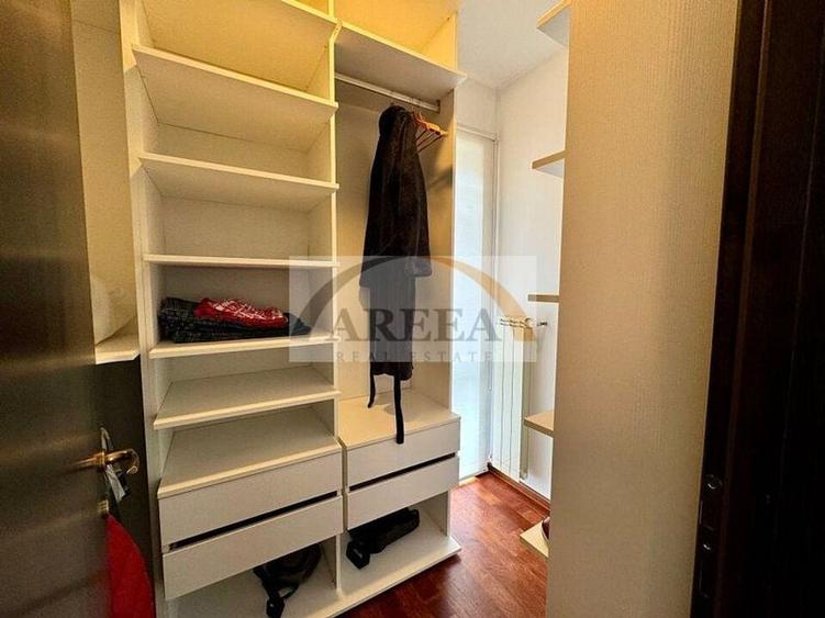 Vila lux de vanzare in cel mai dorit complex din Erou Iancu Nicolae-locatie rara - 21