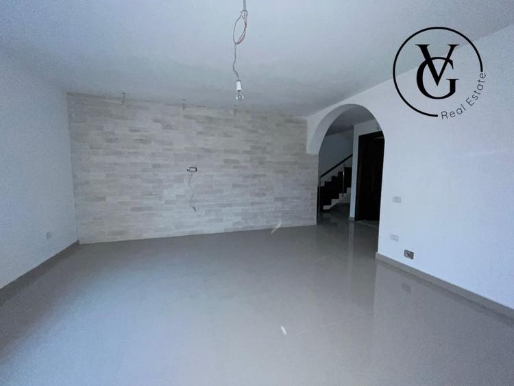 Vila Comuna Berceni | 7 camere - 3