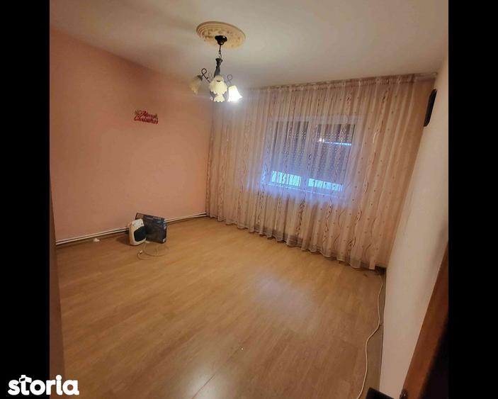Apartament 3 camere decomandate Nord,Logofat Tautu - 3