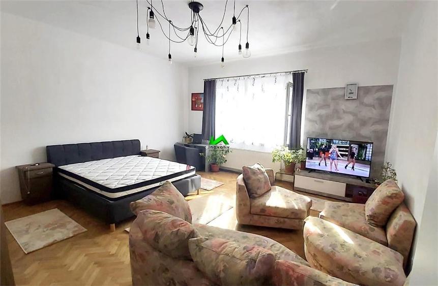 Studio modern de vanzare pivnita curte Sibiu Victoriei - 1