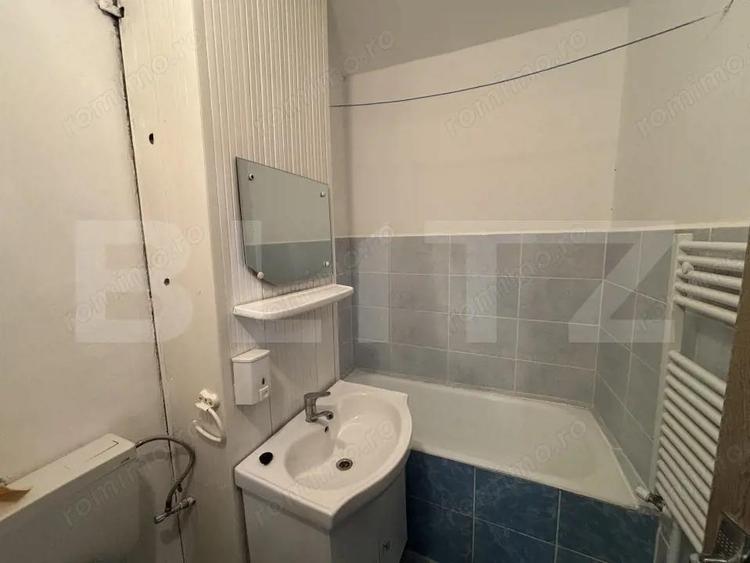 Garsoniera de vanzare, 26 mp, etajul 3, zona Bradet - 5