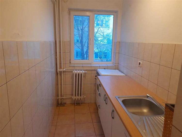 Sagului Kaufland Etaj 2 - 18