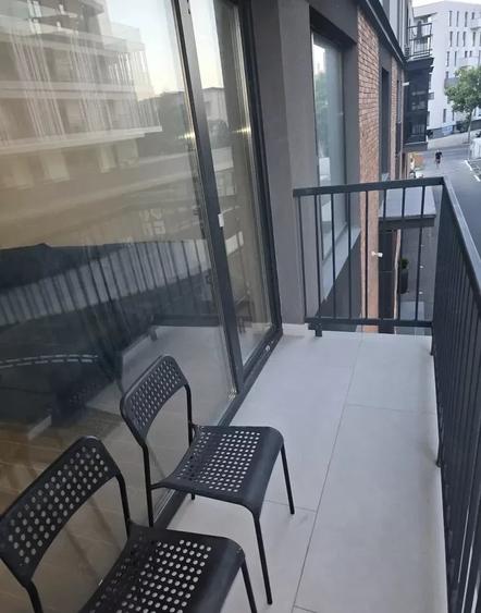 Apartament cu 2 camere decomandat, mobilat în Sisești