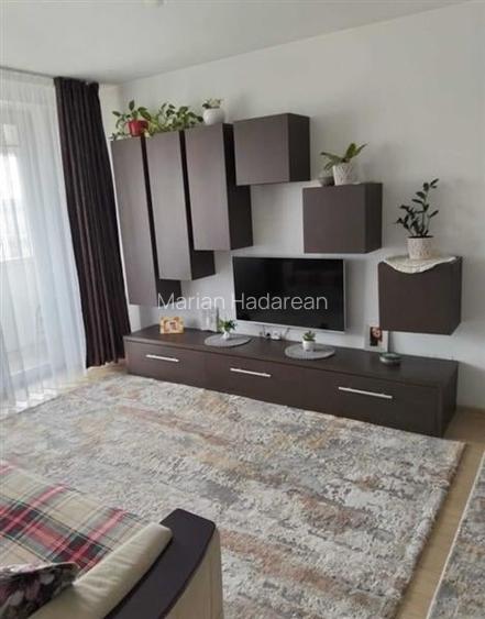 Vanzare apartament 2 camere modern zona Hotel Royal Interservisan Gheorgheni, Cl