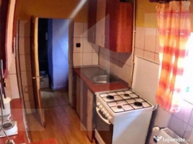 Apartament 3 camere, 46,88 mp, Central - 2