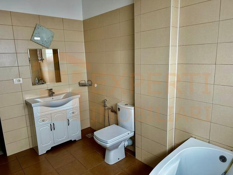 Apartament 3 camere situat in zona COICIU - 13