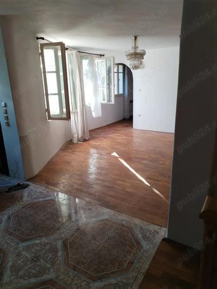 De Vanzare Casa Campina - 1