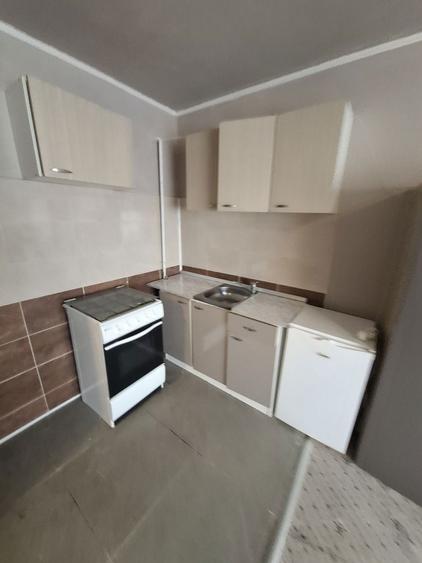 Garsoniera Tatarasi foarte aproape de piata Chirila - 4