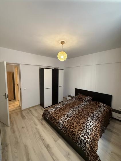 Bragadiru l  3 Camere 100 MP  + Parcare l Etaj 2/5 l STB la Scara l - 18