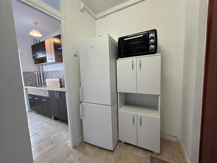 Garsoniera renovata, mobilata si utilata,  cartier Scriitorilor - 7