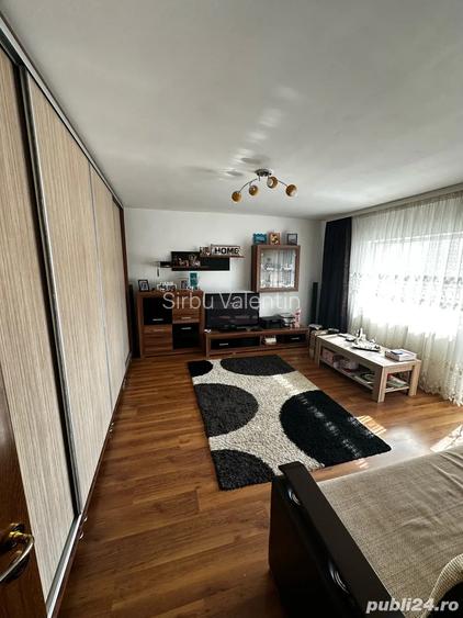 Apartament 3 camere Apartament 3 camere