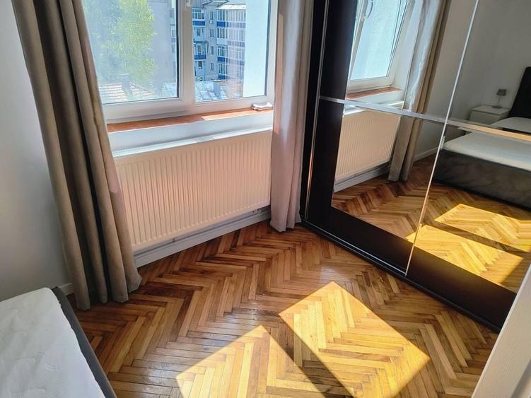 Apartament cu 2 camere decomandat în Petru Rareș