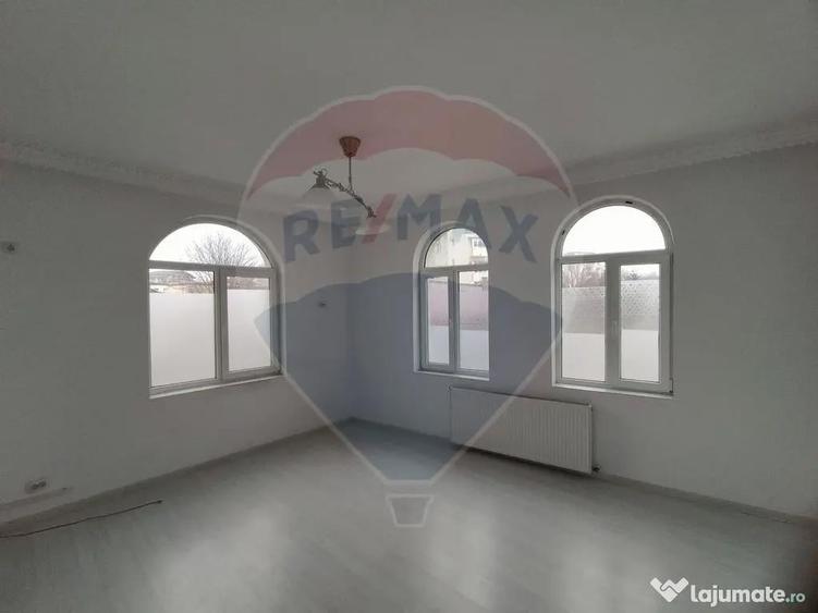 Spa?iu de birouri central - Vila 323 mp - Ideal sediu f... - 5