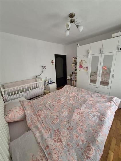 RECO Apartament 4 camere, decomandat, Bloc cu lift, Etajul 2, Zona Rogerius - 4