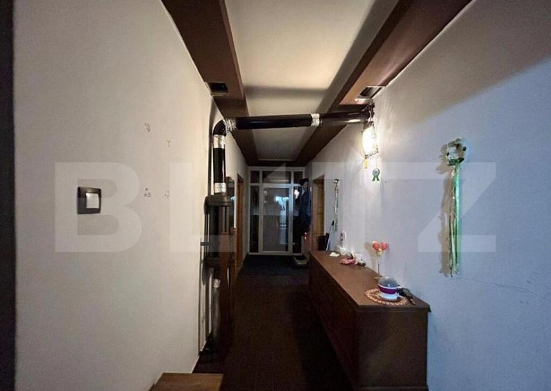 Casa pe 2 nivele , 240 mp , zona Draxlmaier - 27